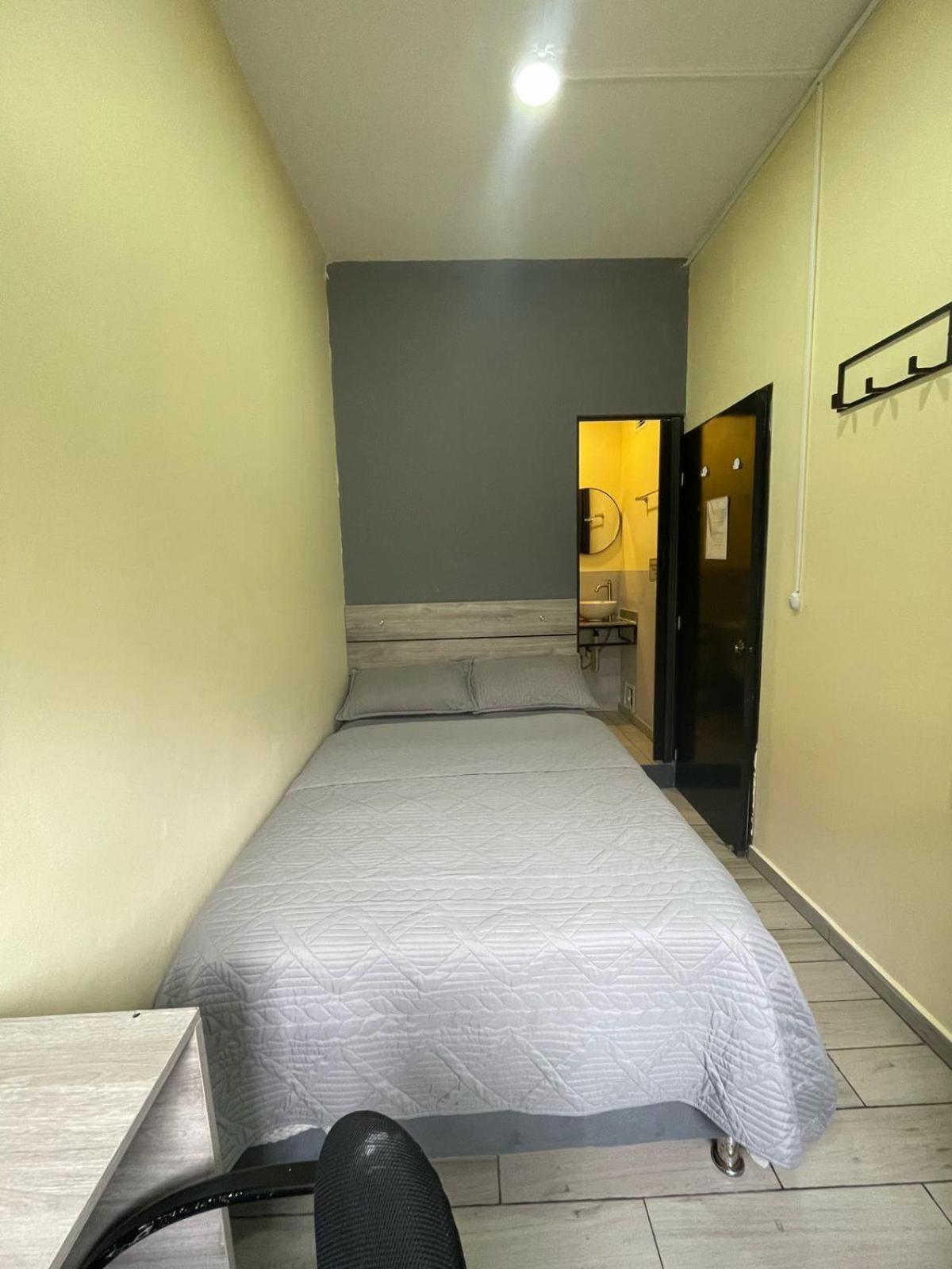 בוגוטה Hostel Quinta Camacho מראה חיצוני תמונה