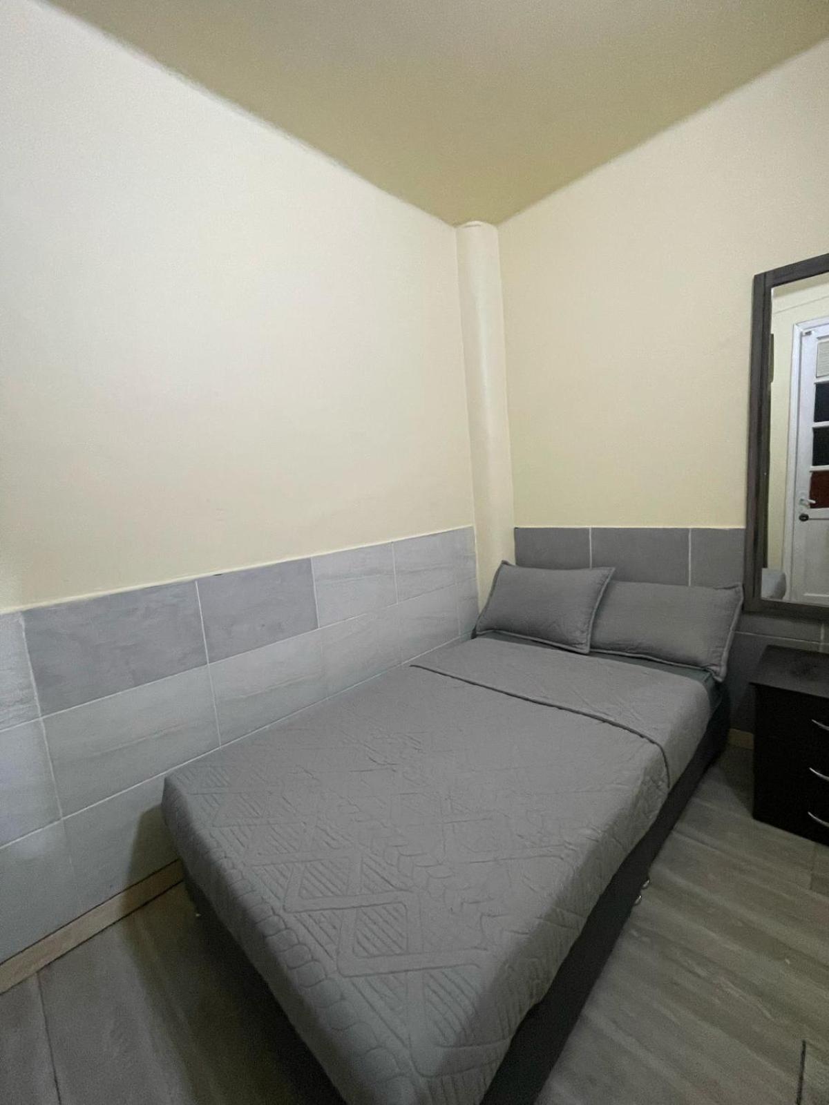 בוגוטה Hostel Quinta Camacho מראה חיצוני תמונה